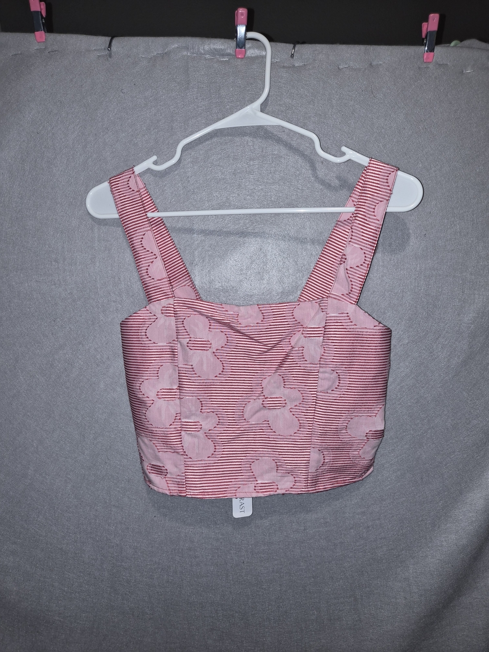 Self Contrast Pink Floral Stripe Crop Top – Size Small – New With Tags